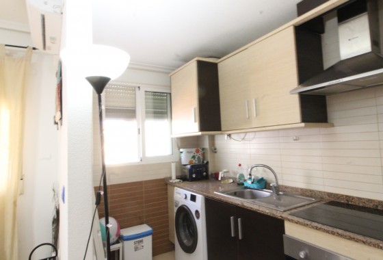 Resale - Apartment / flat - Daya Nueva - Costa Blanca