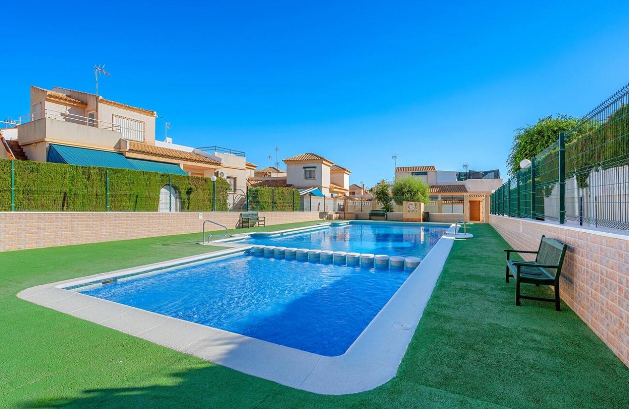 Revente - Bungalow - Torrevieja - Los balcones