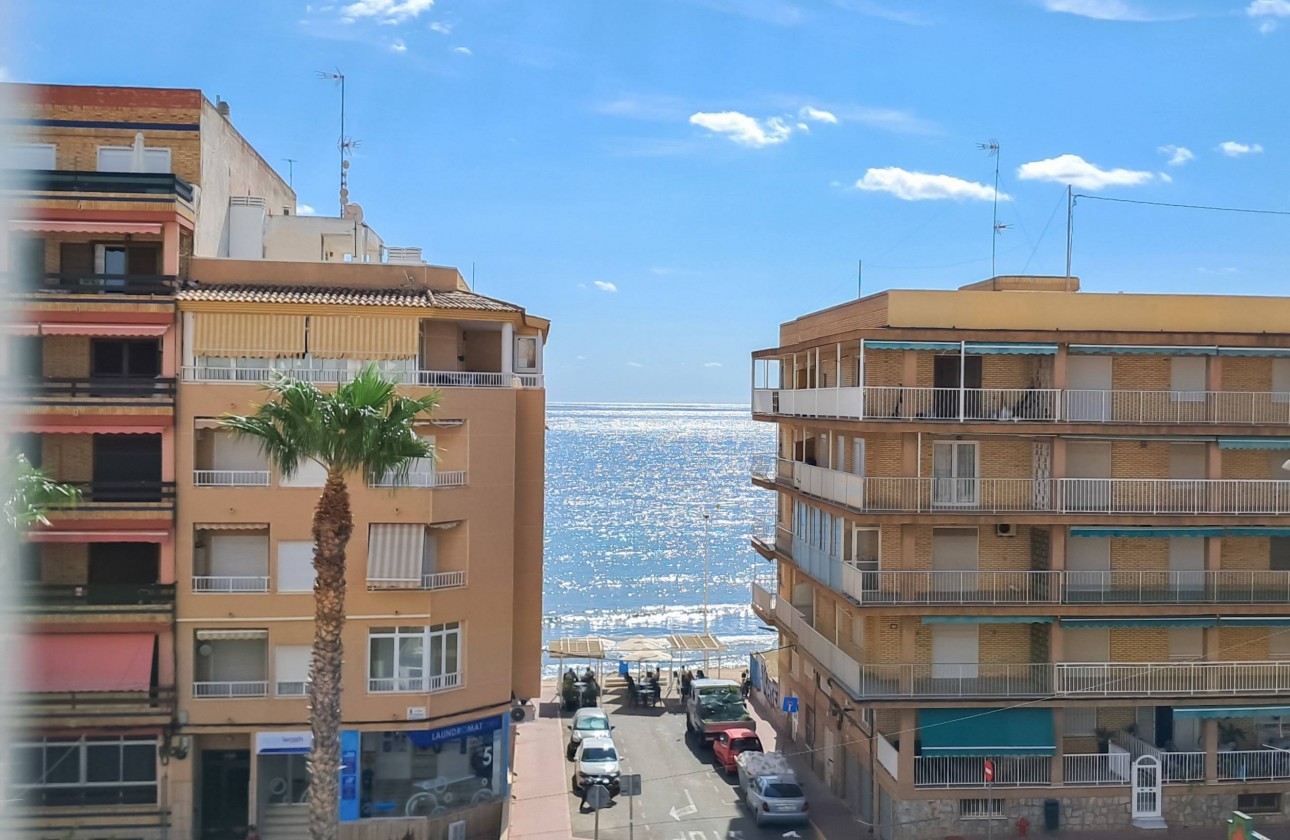Reventa - Ático - Torrevieja - playa de los naufragos