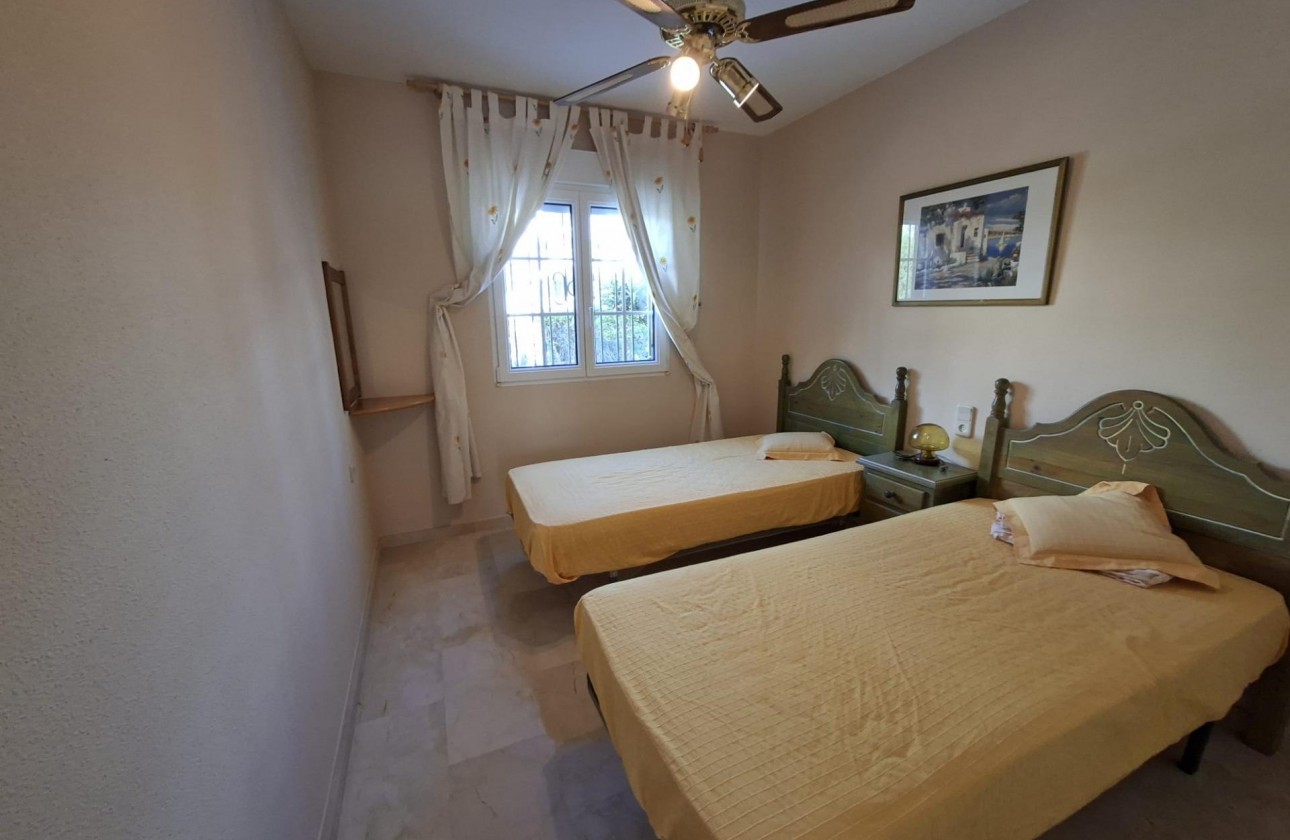 Resale - Bungalow - Orihuela Costa - Villamartín-Las Filipinas