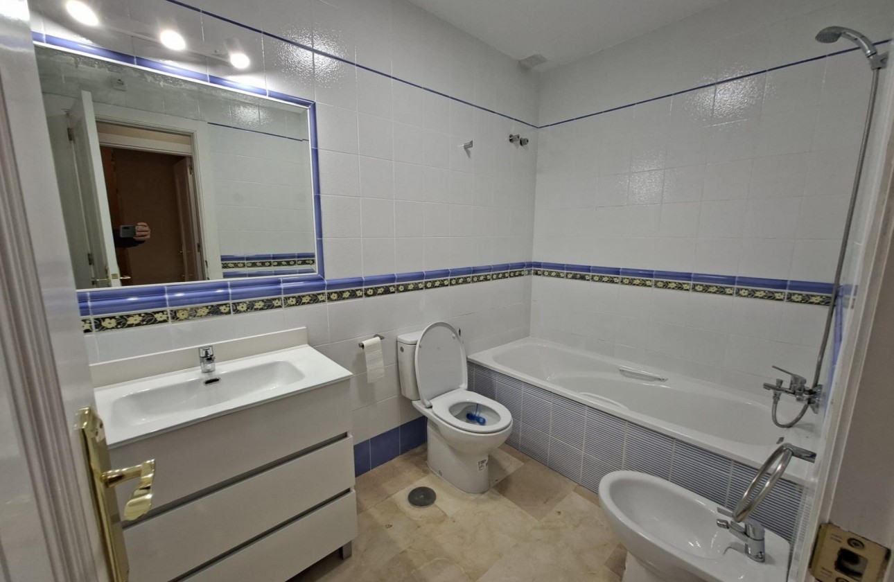 Resale - Bungalow - Orihuela Costa - Villamartín-Las Filipinas