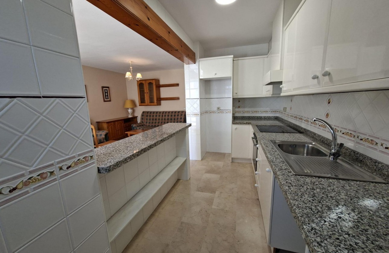 Resale - Bungalow - Orihuela Costa - Villamartín-Las Filipinas