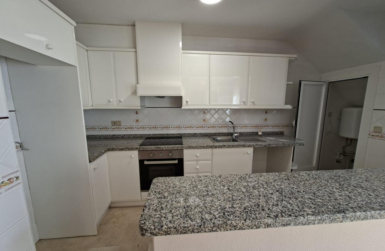 Resale - Bungalow - Orihuela Costa - Villamartín-Las Filipinas