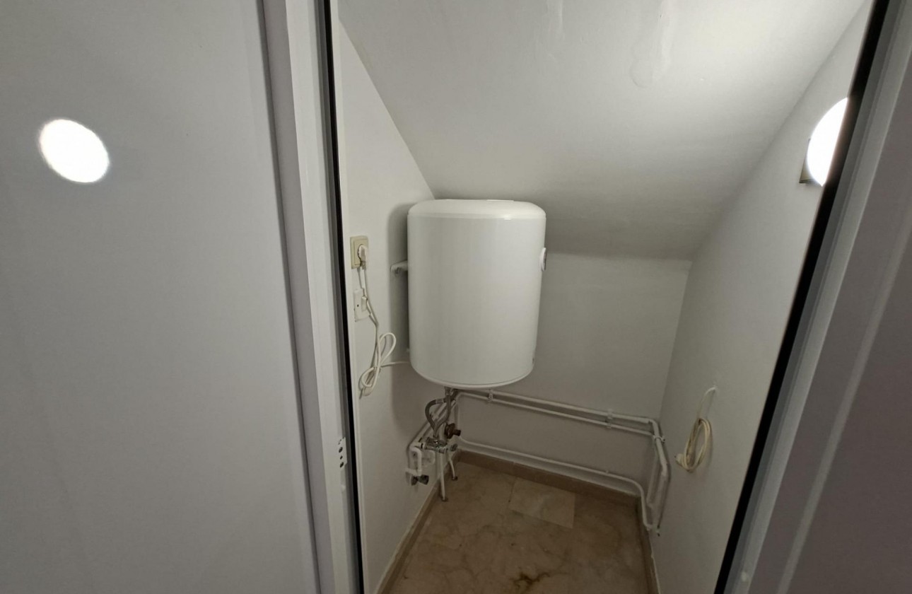 Resale - Bungalow - Orihuela Costa - Villamartín-Las Filipinas