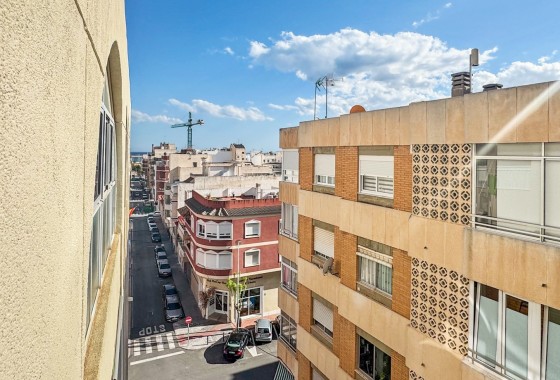 Resale - Apartment / flat - Torrevieja - Costa Blanca