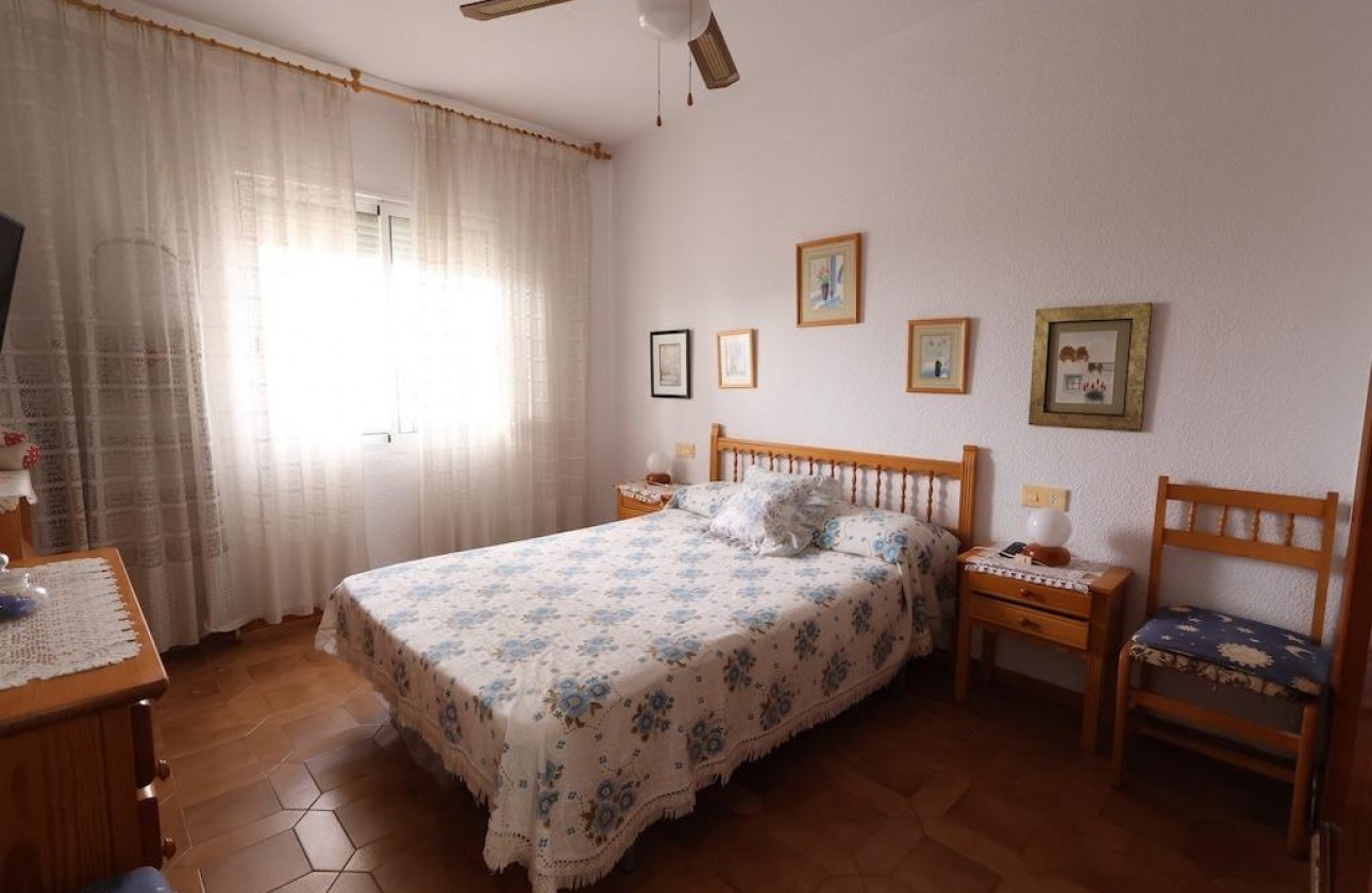 Resale - Apartment / flat - Orihuela Costa - Costa Blanca