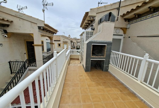 Resale - Bungalow - Orihuela Costa - Punta Prima
