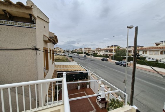 Resale - Bungalow - Orihuela Costa - Punta Prima