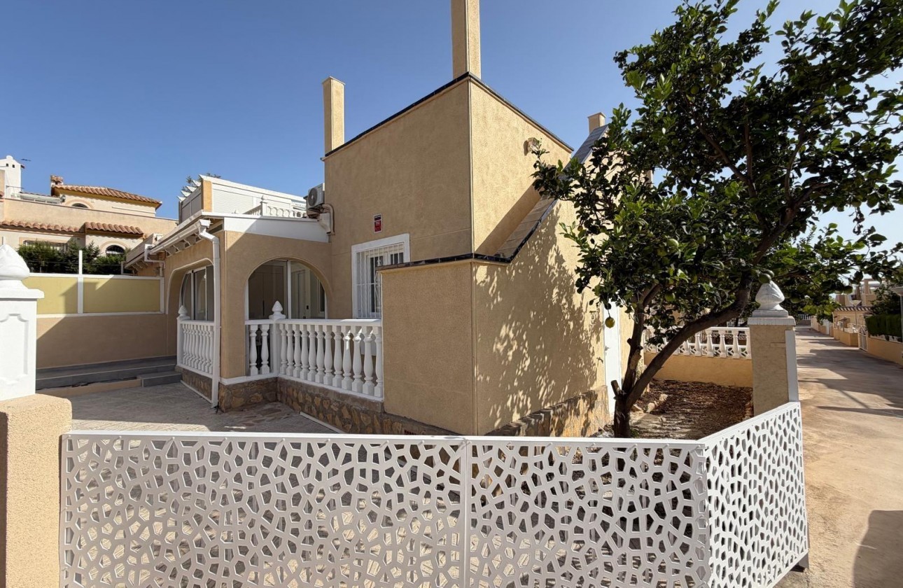 Revente - Villa - Torrevieja - Miramar - Torre Del Moro