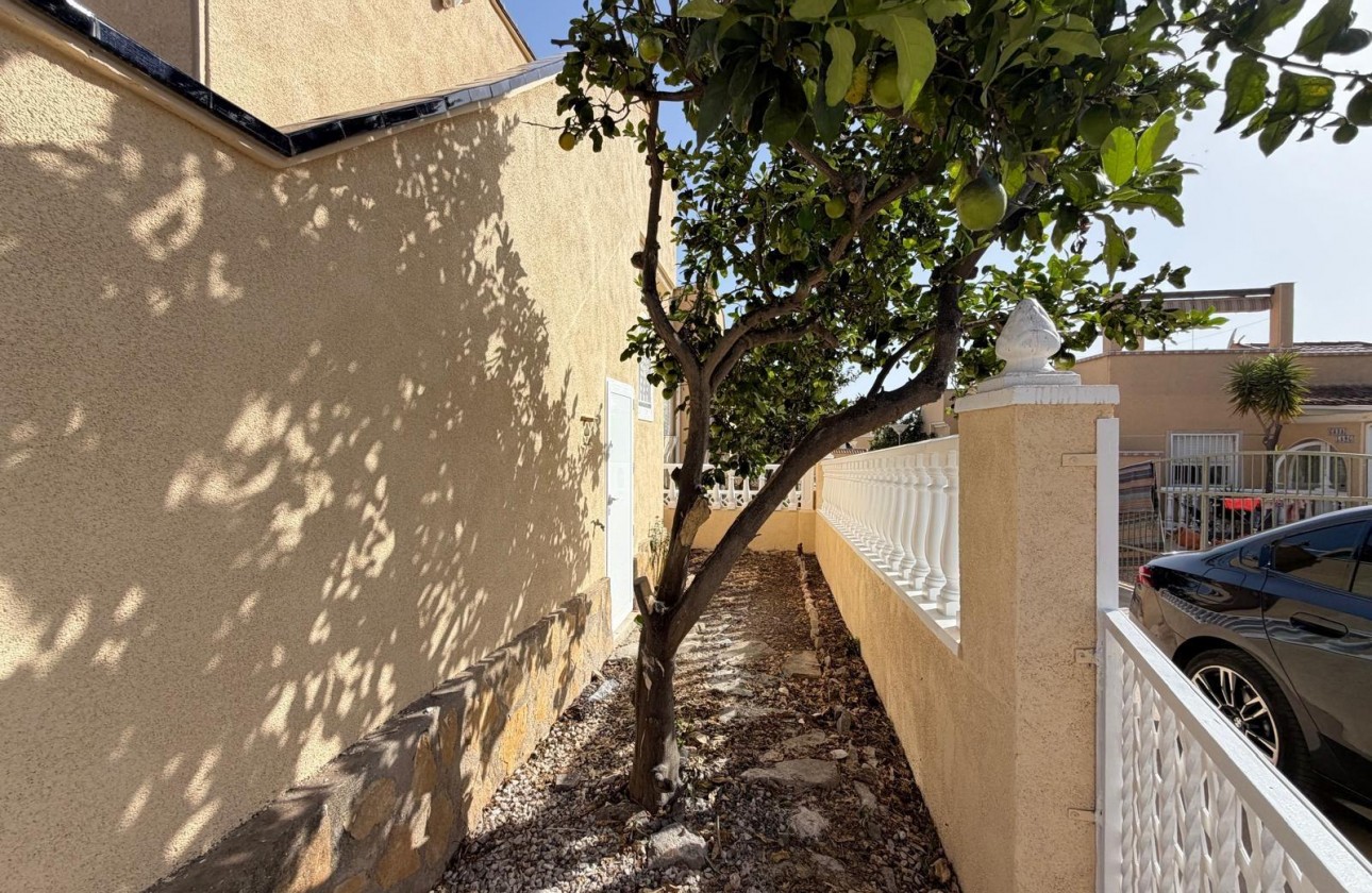 Revente - Villa - Torrevieja - Miramar - Torre Del Moro