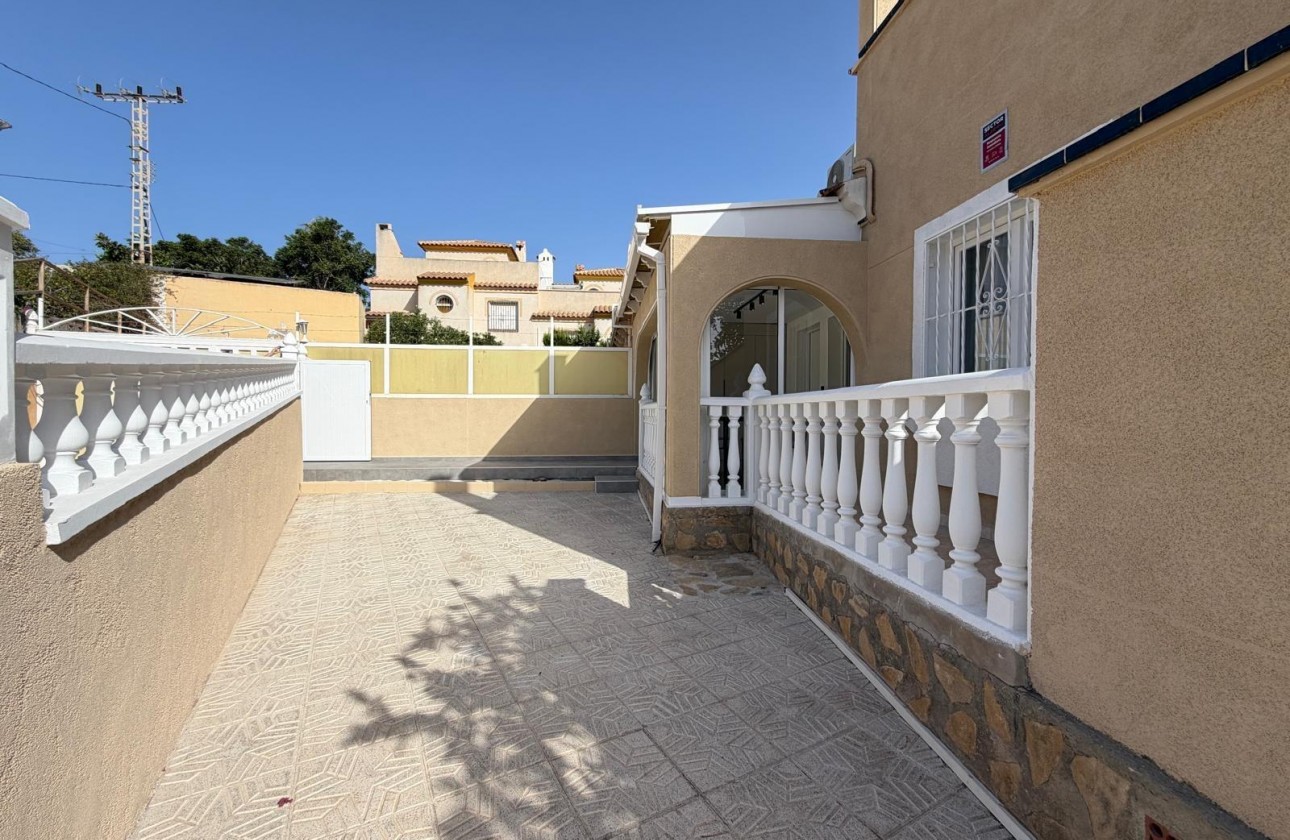 Revente - Villa - Torrevieja - Miramar - Torre Del Moro