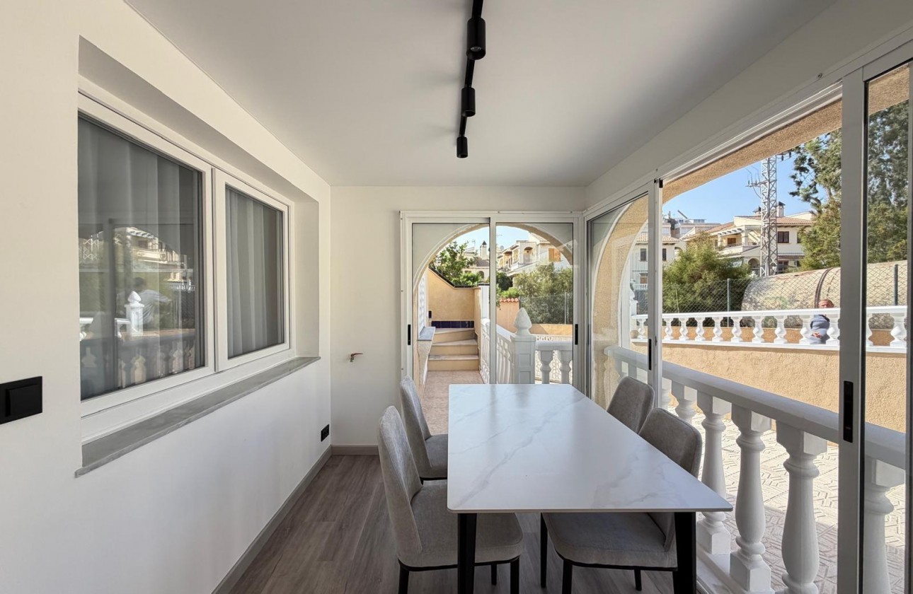 Revente - Villa - Torrevieja - Miramar - Torre Del Moro