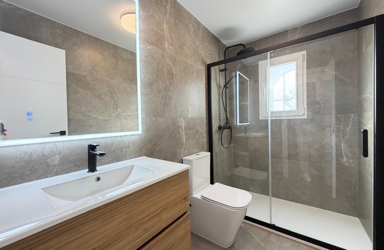 Revente - Villa - Torrevieja - Miramar - Torre Del Moro