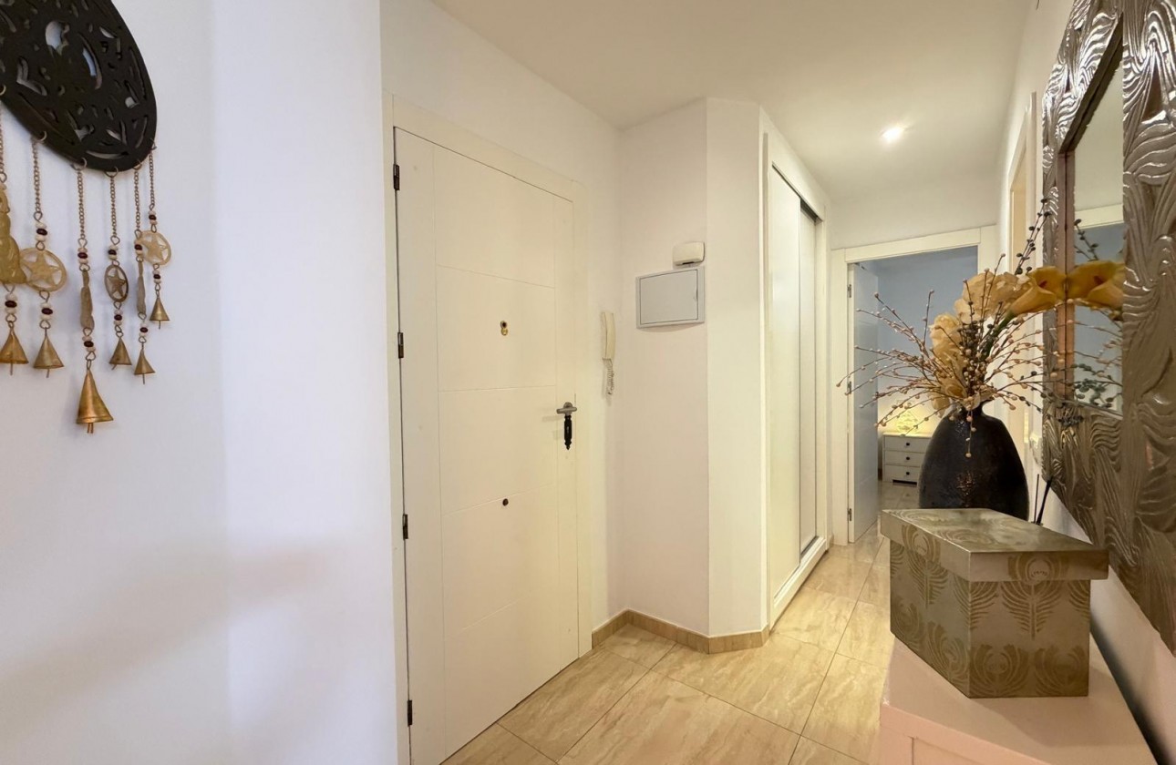 Reventa - Apartamento / piso - Torrevieja - Paseo maritimo