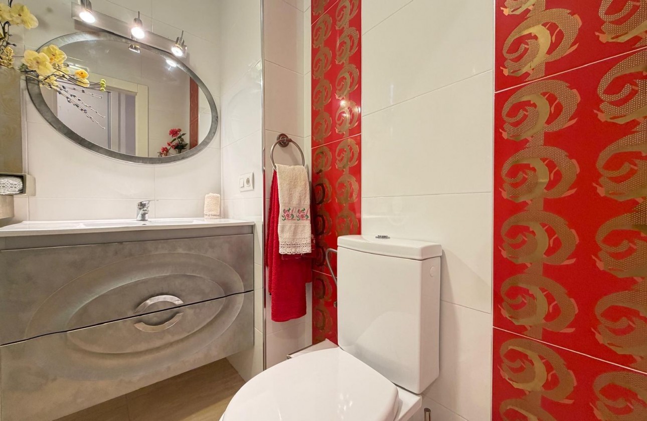 Reventa - Apartamento / piso - Torrevieja - Paseo maritimo