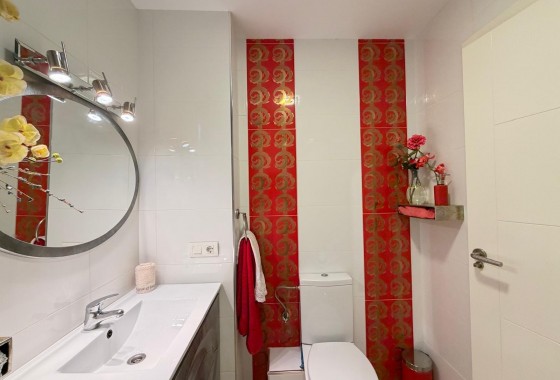 Reventa - Apartamento / piso - Torrevieja - Paseo maritimo