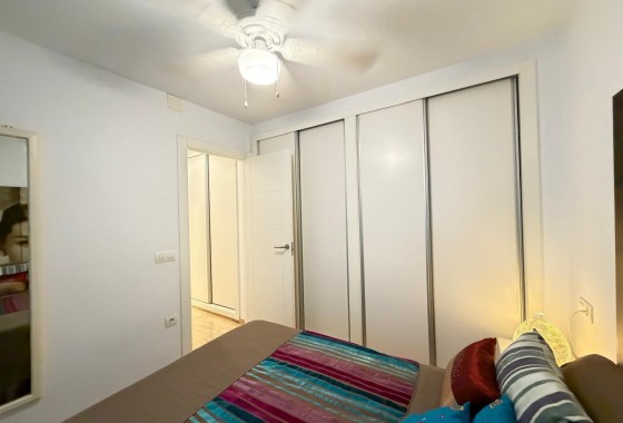 Reventa - Apartamento / piso - Torrevieja - Paseo maritimo