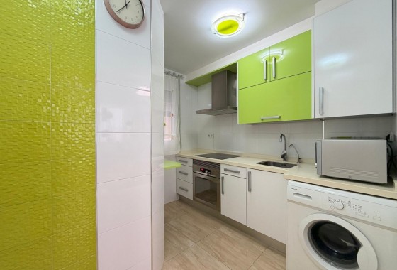 Reventa - Apartamento / piso - Torrevieja - Paseo maritimo