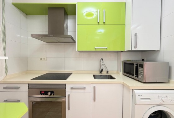 Reventa - Apartamento / piso - Torrevieja - Paseo maritimo