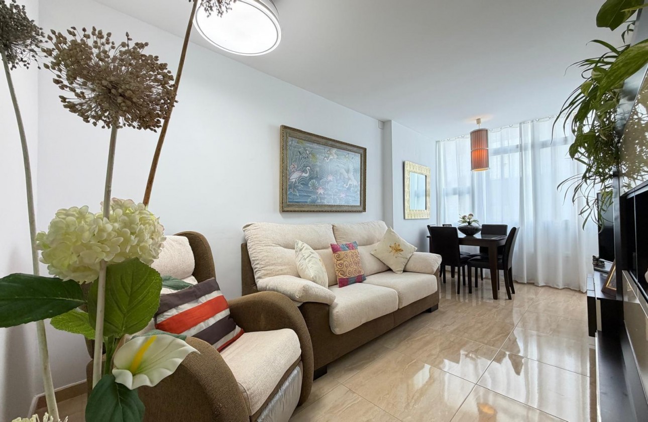 Reventa - Apartamento / piso - Torrevieja - Paseo maritimo