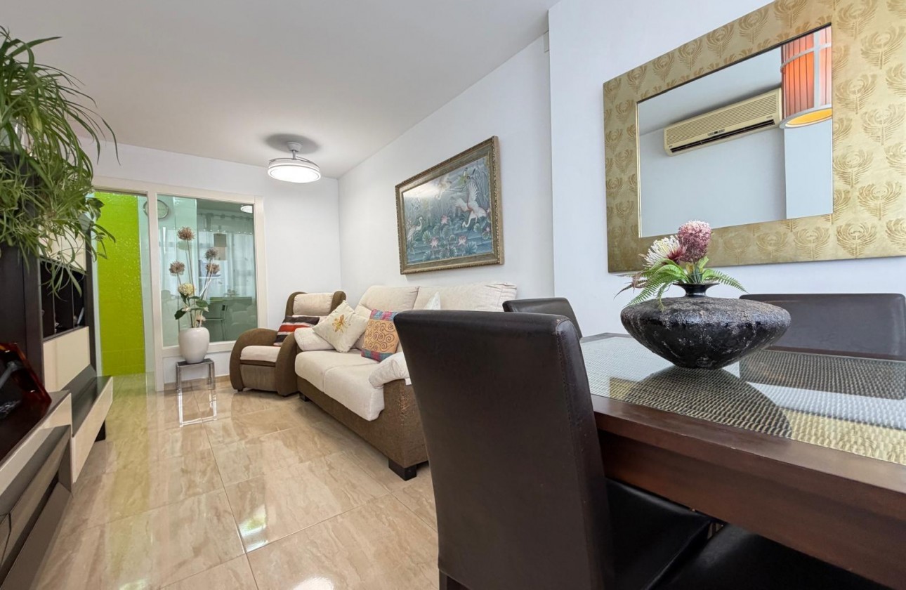 Reventa - Apartamento / piso - Torrevieja - Paseo maritimo