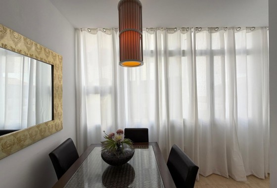 Reventa - Apartamento / piso - Torrevieja - Paseo maritimo