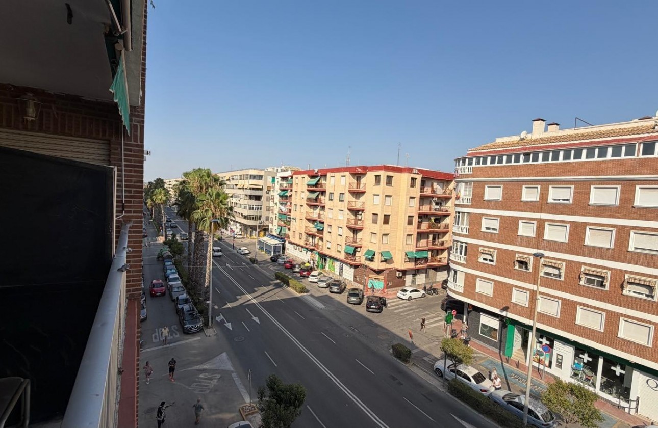Reventa - Apartamento / piso - Torrevieja - Acequion