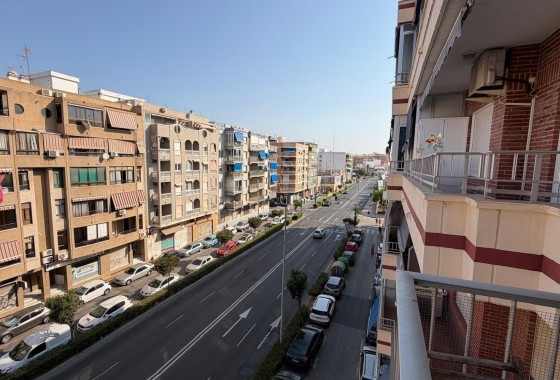 Reventa - Apartamento / piso - Torrevieja - Acequion
