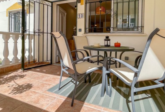 Revente - Villa - Orihuela Costa - Costa Blanca