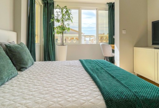 Revente - Villa - Orihuela Costa - Costa Blanca