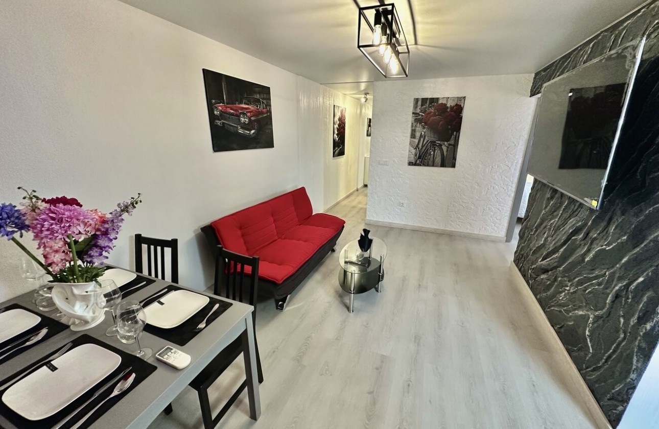 Resale - Apartment / flat - Torrevieja - Centro