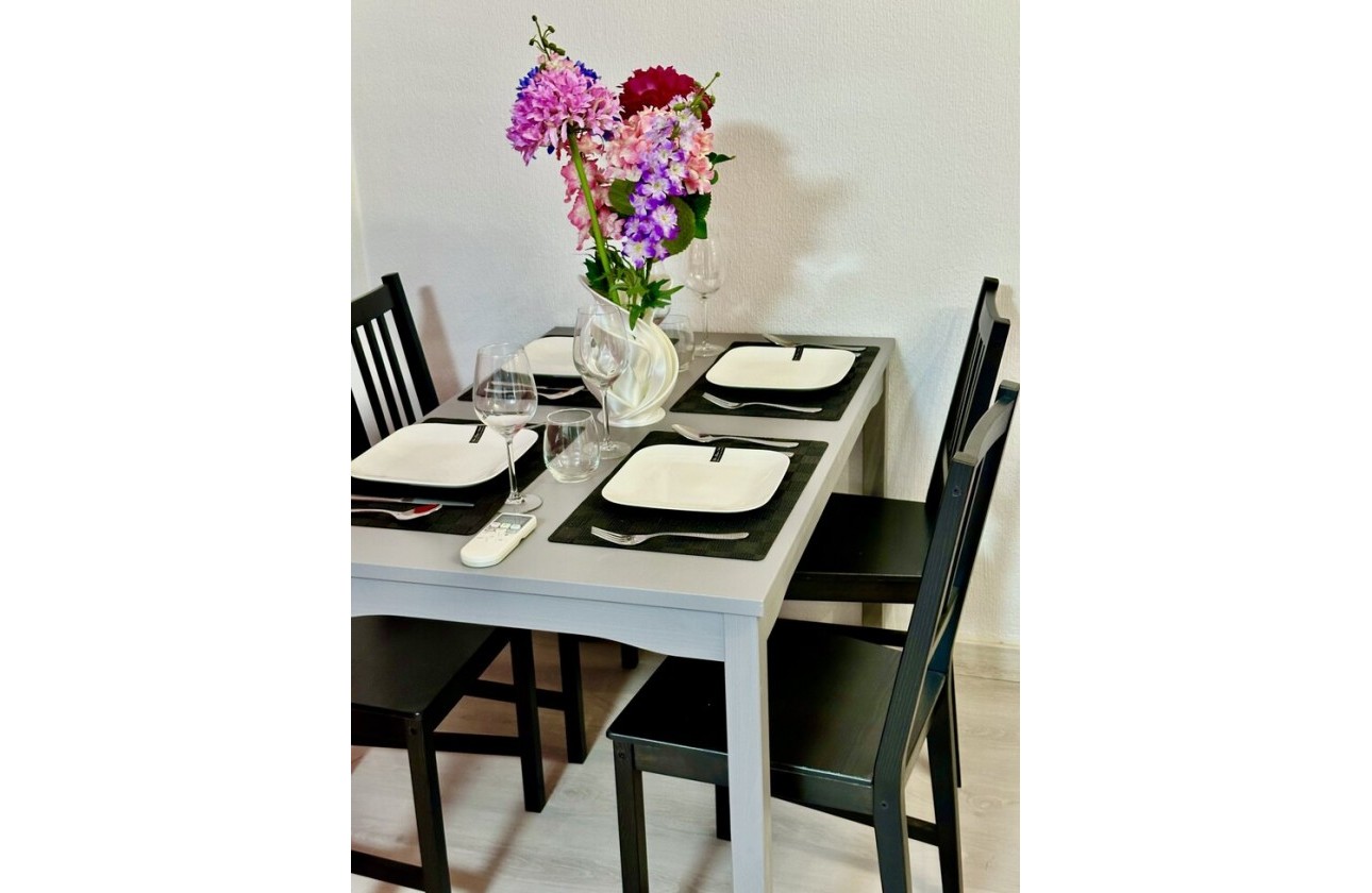 Resale - Apartment / flat - Torrevieja - Centro