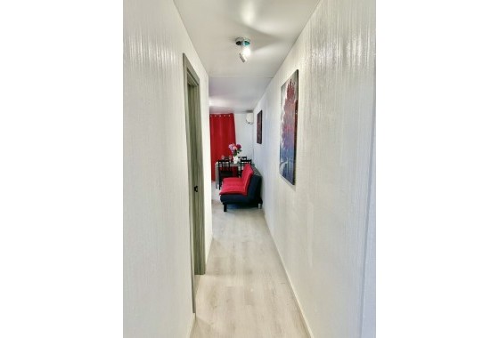 Resale - Apartment / flat - Torrevieja - Centro