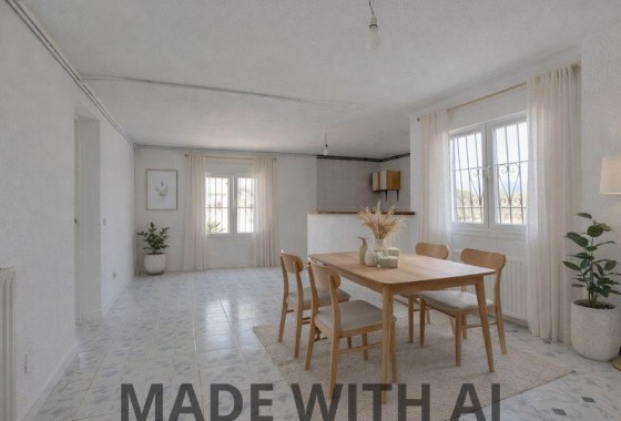 Resale - Villa - Torrevieja - La Siesta - El Salado - Torreta
