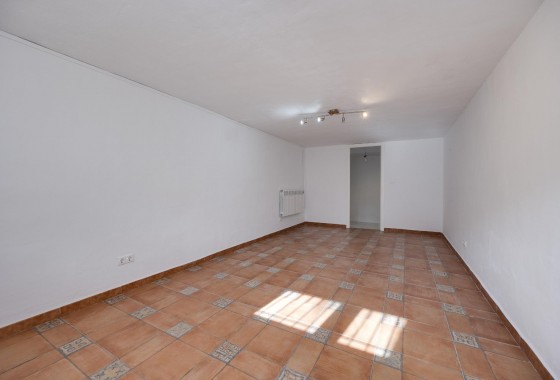 Resale - Villa - Torrevieja - La Siesta - El Salado - Torreta