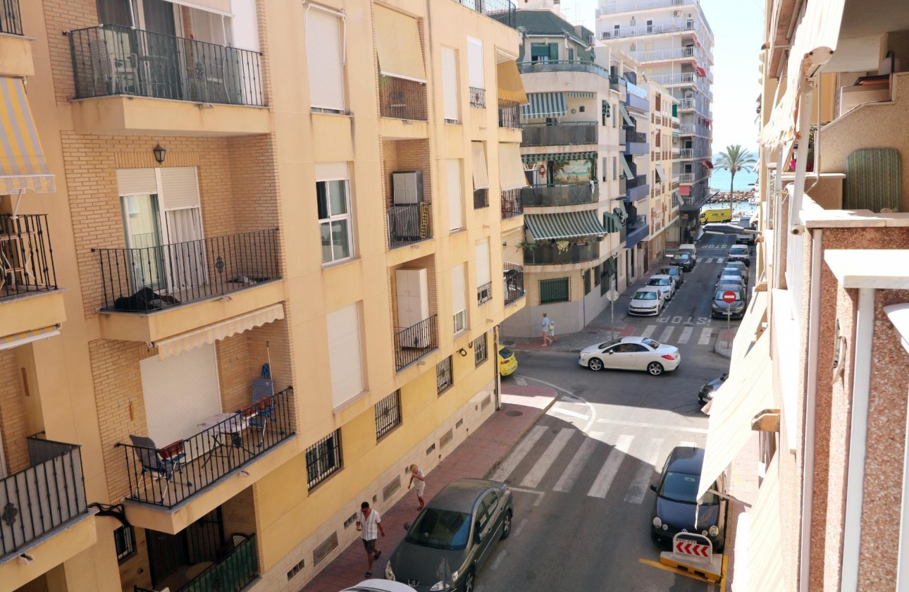 Resale - Apartment / flat - Torrevieja - Playa del Cura