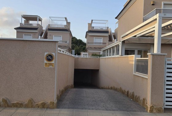Revente - Villa - Pilar de la Horadada - El Mojón