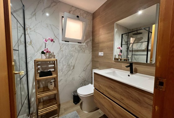 Resale - Apartment / flat - Torrevieja - Centro