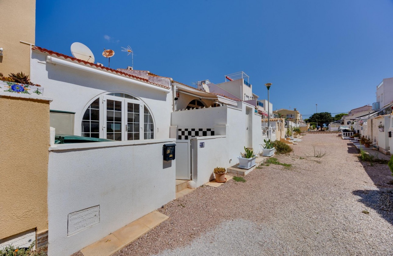 Revente - Villa - Torrevieja - La Siesta - El Salado - Torreta