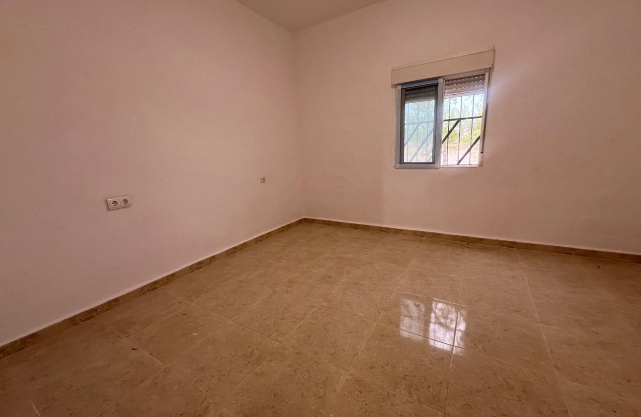 Resale - Villa - La Solana