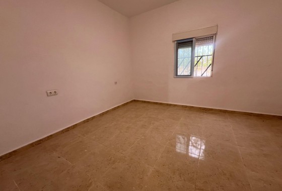Resale - Villa - La Solana