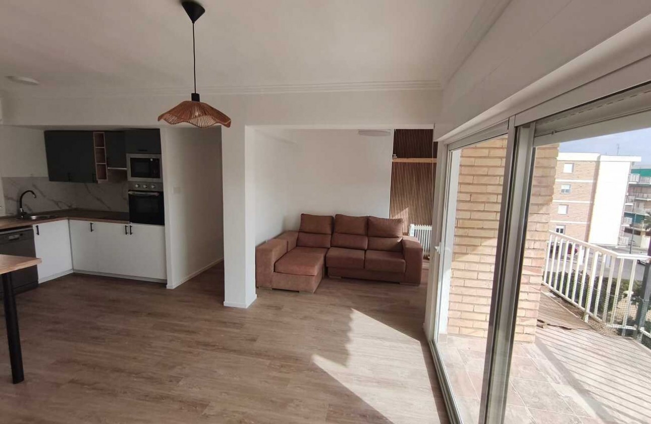Reventa - Apartment Penthouse - Punta Prima - Costa Blanca