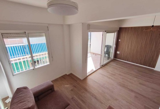 Reventa - Apartment Penthouse - Punta Prima - Costa Blanca