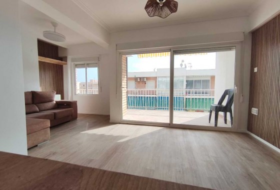 Reventa - Apartment Penthouse - Punta Prima - Costa Blanca