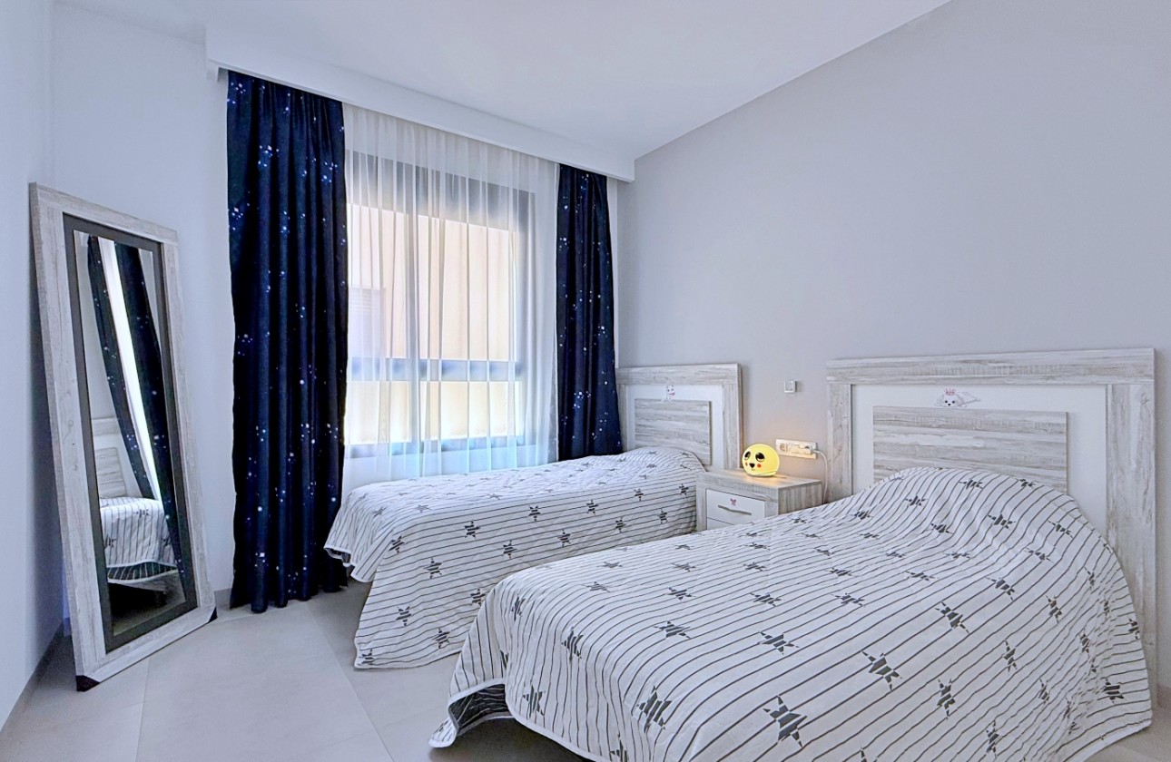 Resale - Penthouse - Pilar de la Horadada - Costa Blanca