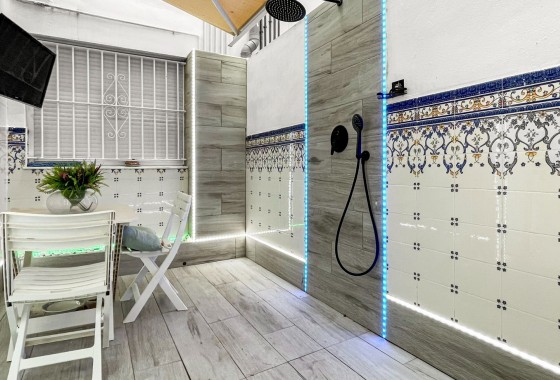 Resale - Apartment / flat - Torrevieja - Costa Blanca