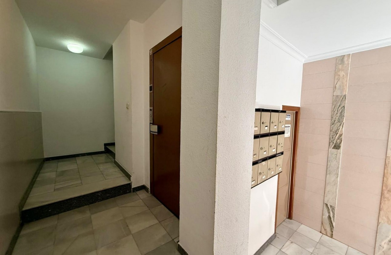 Revente - Appartement - Torrevieja - Playa del Cura