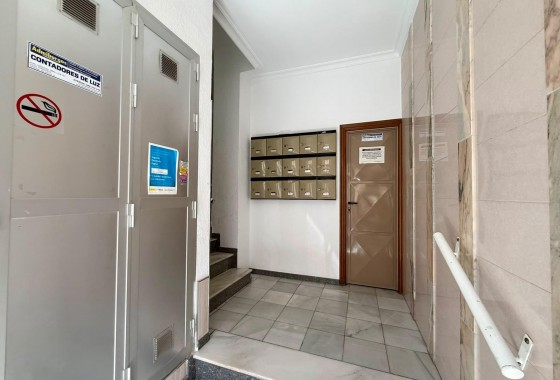 Revente - Appartement - Torrevieja - Playa del Cura