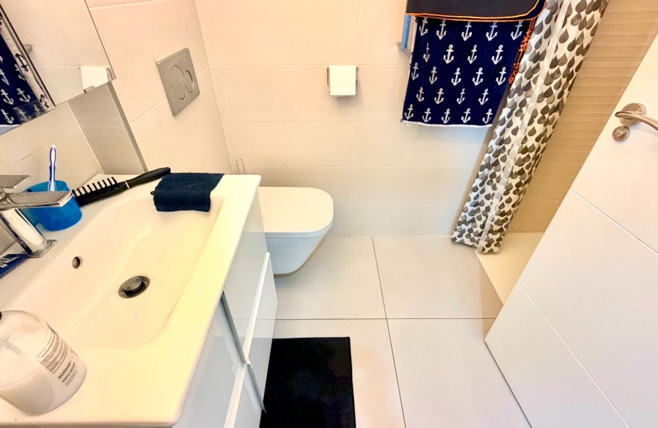 Resale - Apartment / flat - Orihuela Costa - Costa Blanca