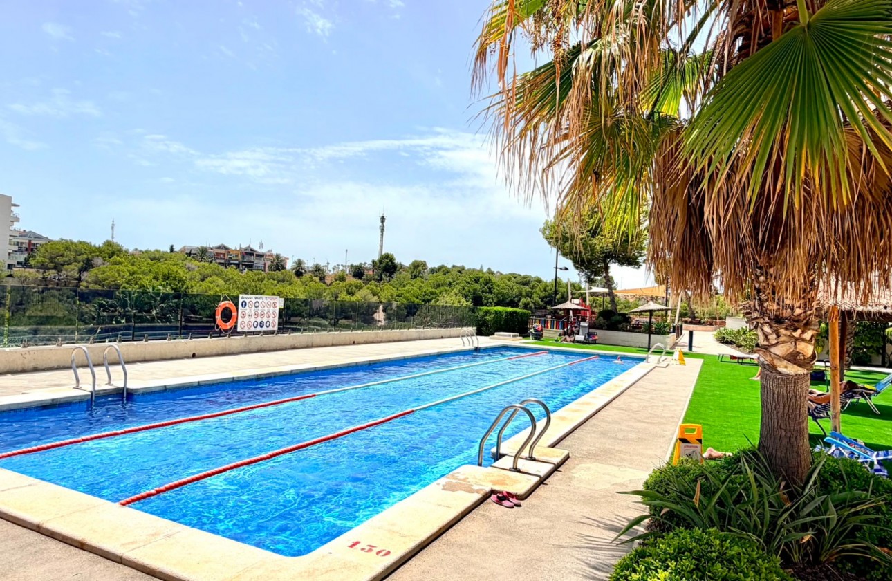 Resale - Apartment / flat - Orihuela Costa - Costa Blanca